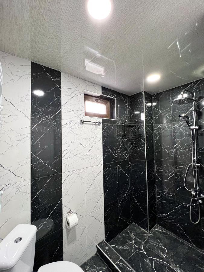 Royal Galaxy Apartment Stepancminda Zewnętrze zdjęcie